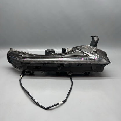 NX200 LEXUS NX200 RUNNING FOG LIGHT RIGHT PASSENGER 2016 2017 2018 2019 OEM 