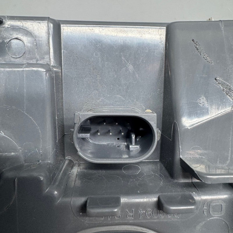 MERCEDES BENZ E400 E53 TAIL LIGHT RIGHT PASSENGER 2019-2021 2022 2023 