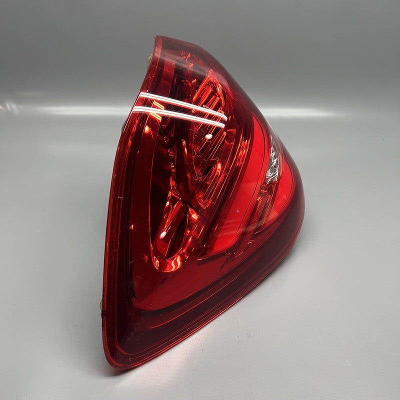 A1669060502 MERCEDES BENZ GLS450 TAIL LIGHT LEFT DRIVER GLS550 LED 2017 2018 2019 OEM