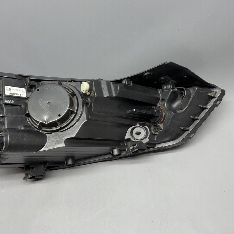 HYUNDAI TUCSON HEADLIGHT LEFT DRIVER 2016 2017 2018 HALOGEN OEM
