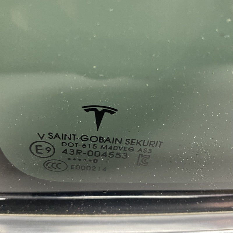 1034906-80-F TESLA MODEL X QUARTER GLASS LEFT DRIVER 2016 2017 18 2019 2020 OEM 1034906-80-F
