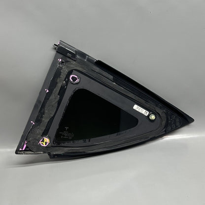 1495741-99-H TESLA MODEL Y QUARTER GLASS RIGHT REAR 2020 2021 2022 2023 OEM 1495741-99-H