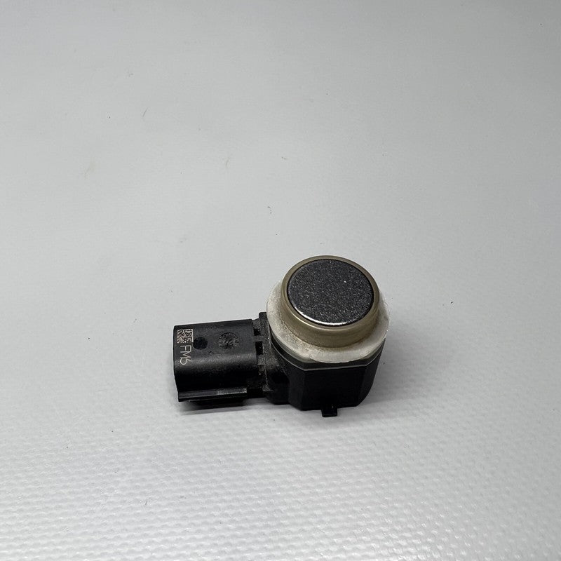 FR3T-15K859-AAW FORD FUSION PARKING SENSOR REAR 2017 2018 2019 2020 OEM FR3T-15K859-AAW