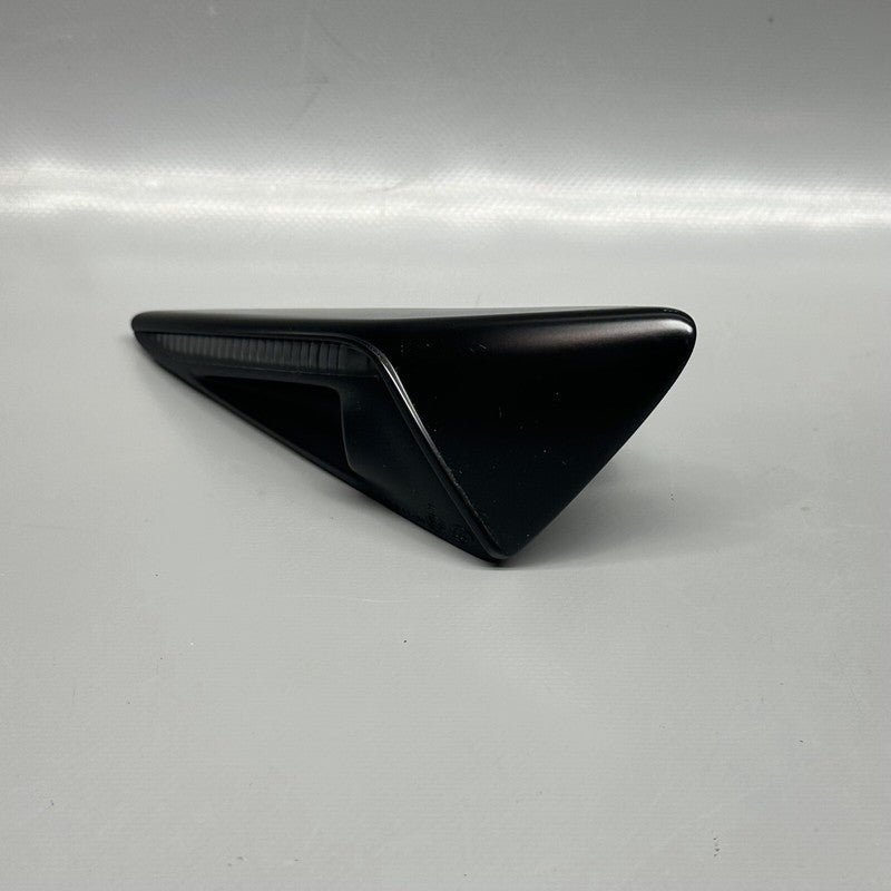 TESLA MODEL 3 Y FENDER CAMERA MARKER RIGHT 2017 18 19 20 21 2022 14958