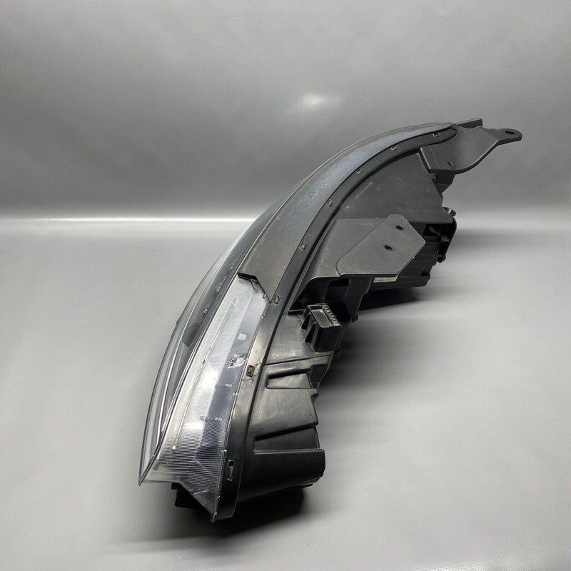 HYUNDAI ELANTRA HEADLIGHT RIGHT PASSENGER 92102F3500 2019 2020 HALOGEN