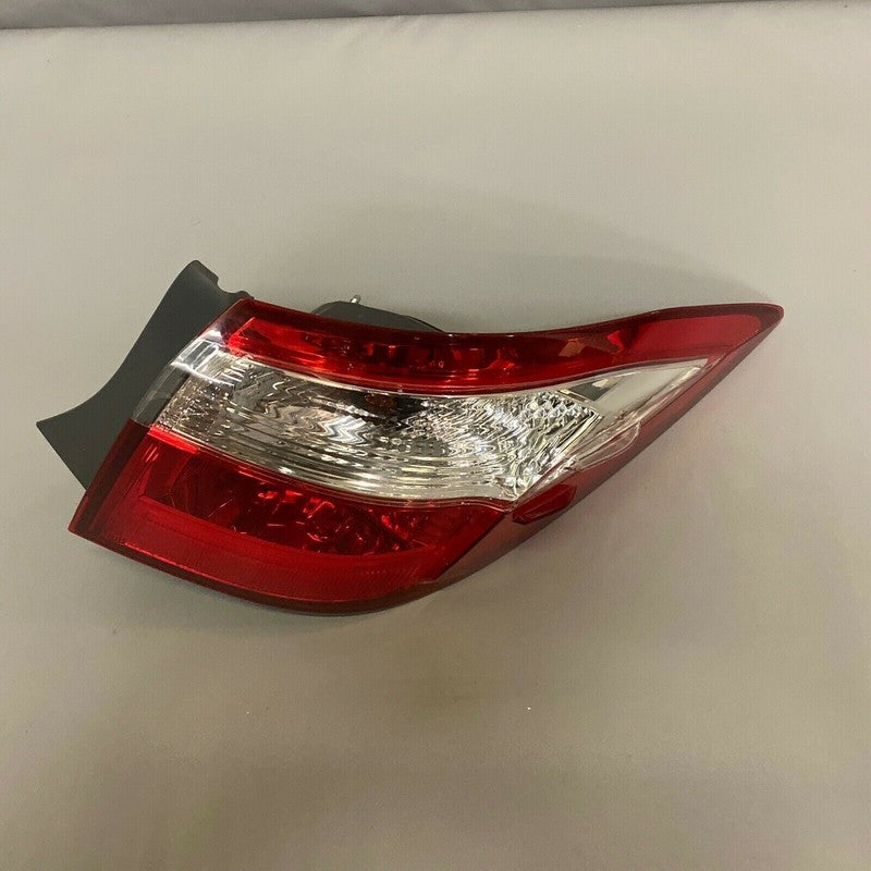 TOYOTA COROLLA TAIL LIGHT RIGHT PASSENGER 2014 2015 2016 OEM