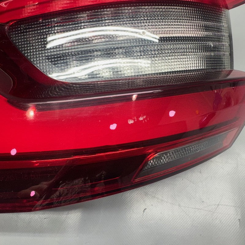 BMW X5 TAIL LIGHT LEFT DRIVER X5M 2019 2020 2021 2022 2023 OEM 3744226