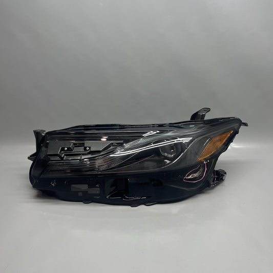 TOYOTA CAMRY SE LE HEADLIGHT LEFT DRIVER 2025 2026 LED OEM