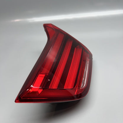 63217443132 BMW M4 TAIL LIGHT TRUNK RIGHT COUPE 2017 2018 2019 2020 OEM 7443132