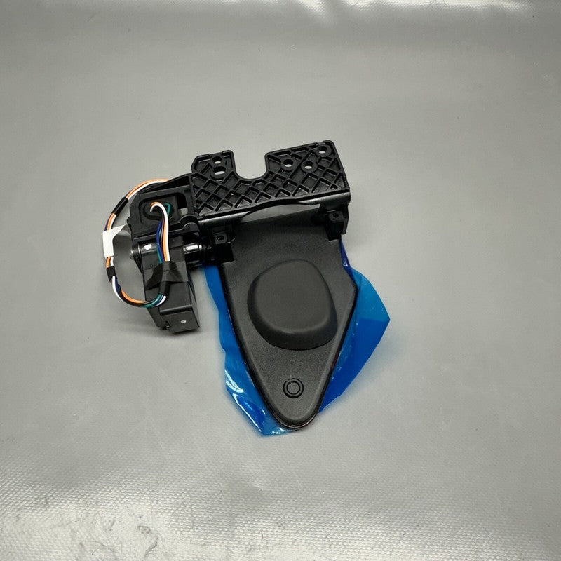 1042766-00-J TESLA MODEL S CHARGE DOOR REFLECTOR LIGHT LEFT 2016 2017 2018 2019 2020 OEM