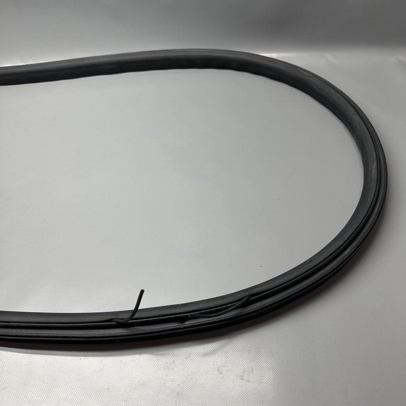 6009581-00-C TESLA MODEL S FRUNK STORAGE COMPARTMENT SEAL 2012 13 14 15 2016 OEM 6009581-00-C