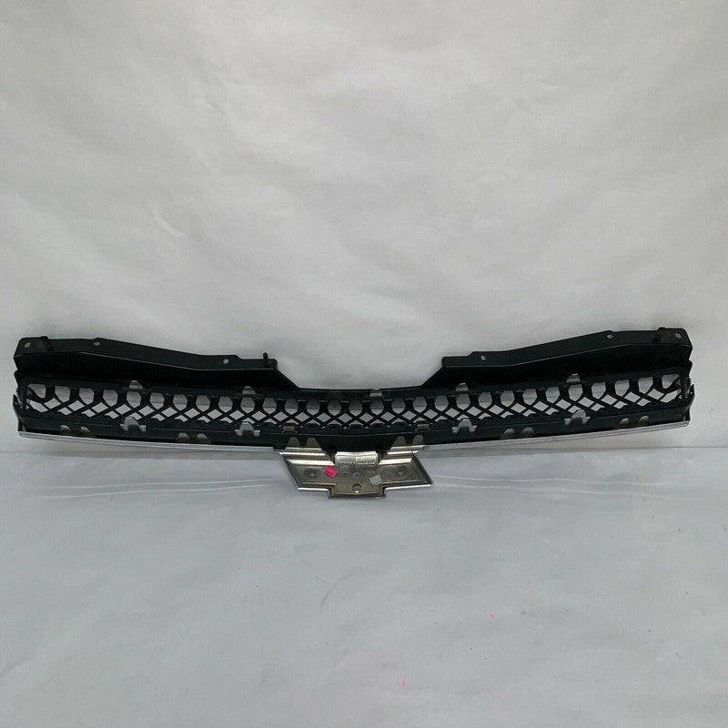 15835085 CHEVY AVALANCHE SUBURBUN UPPER GRILLE 2007 08 09 10 11 12 13 2014 OEM 15835085