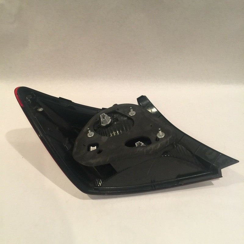 UH21CZTR0ZA5 HONDA CIVIC SEDAN RIGHT PASSENGER SIDE TAILLIGHT 2013 2014 2015 OEM