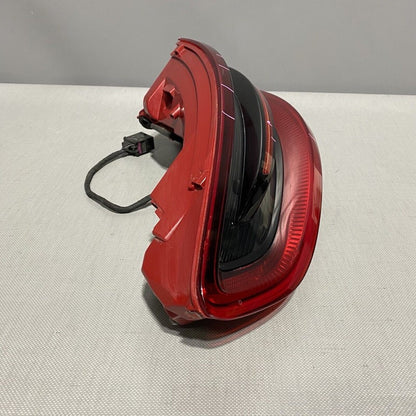 95B945095E PORSCHE MACAN TAIL LIGHT LEFT DRIVER 95B945095E 2015 2016 2017 LED OEM