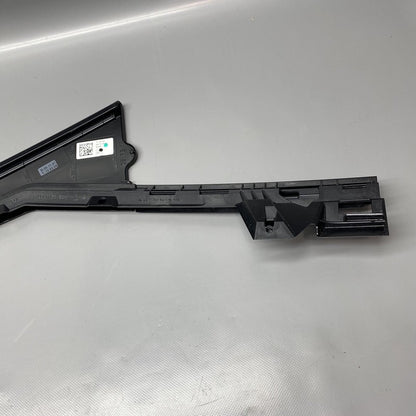 95B853590F PORSCHE MACAN DOOR APPLIQUE MOLDING RIGHT REAR OEM 2015 2016 2017 2018 2019 2020