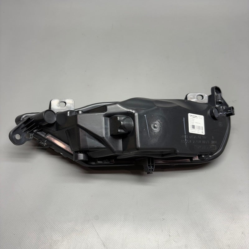 VOLVO S90 V90 XC90 XC60 FOG LIGHT RIGHT PASSENGER 2017-2019 2020 OEM 3