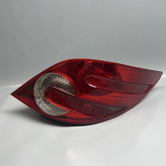A2518200464 MERCEDES BENZ R500 TAIL LIGHT RIGHT PASSENGER 2006 2007 2008 2009 A2518200464