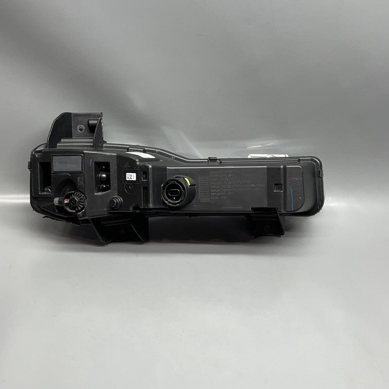 1563710-00-B TESLA MODEL S PLAID FOG LIGHT LEFT DRIVER 2021 2022 2023 OEM 1563710-00-B