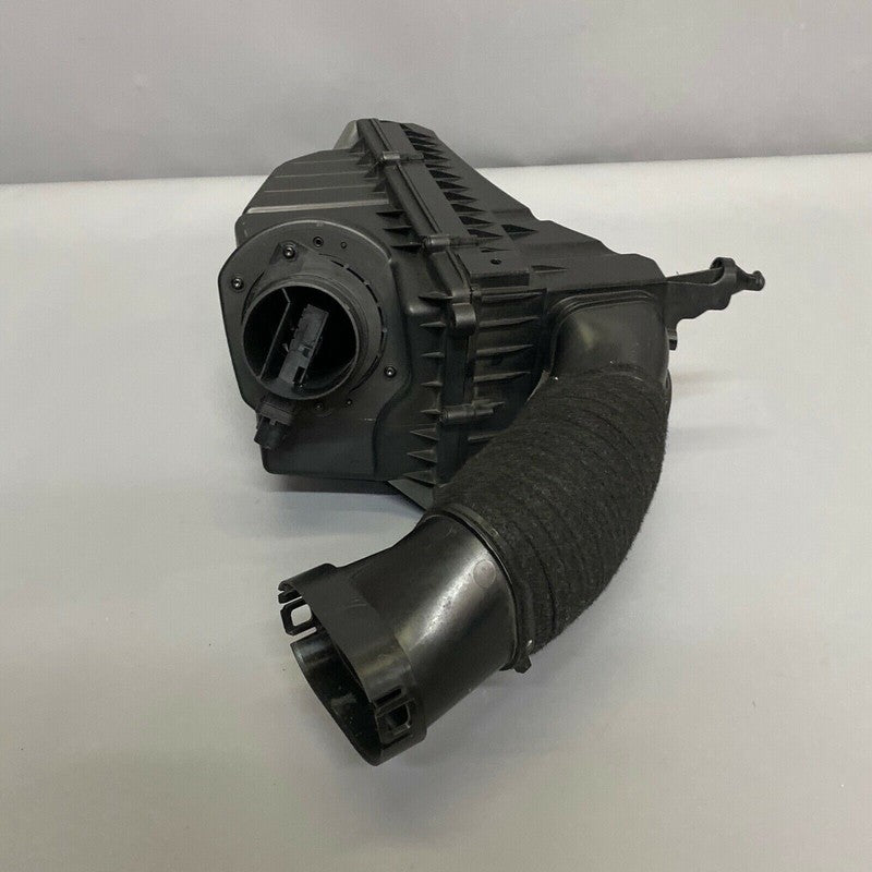 AW93-9A673-CB JAGUAR XF X250 3.0 AIR INTAKE CLEANER BOX RIGHT 2012 2013 2014 2015 OEM