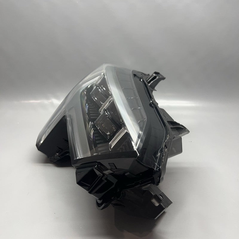 TOYOTA TUNDRA HEADLIGHT RIGHT PASSENGER 2022 2023 2024 LED OEM 