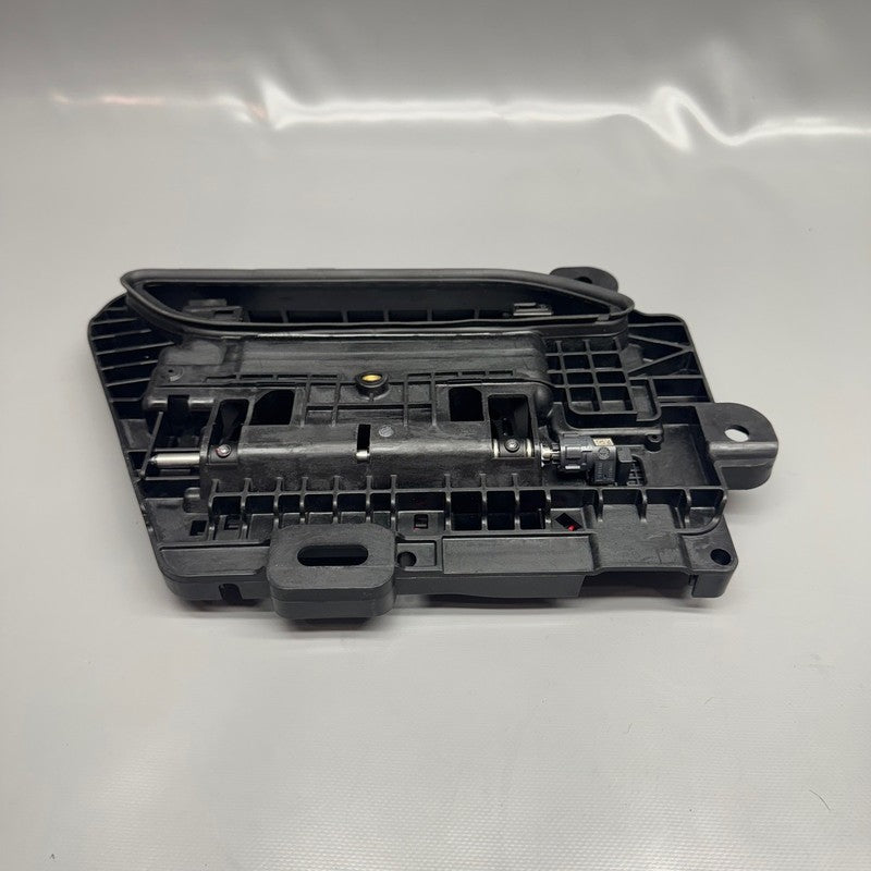 1100300-S0-A TESLA MODEL S DOOR HANDLE RIGHT FRONT GEN3 2016 2017 2018 2019 2020 1100300-S0-A