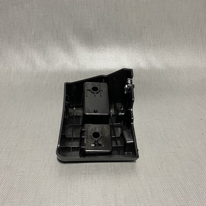 1494038-00-B TESLA MODEL Y TAIL LAMP BRACKET LEFT 1494038-00-B 2020 2021 2022 2023 OEM