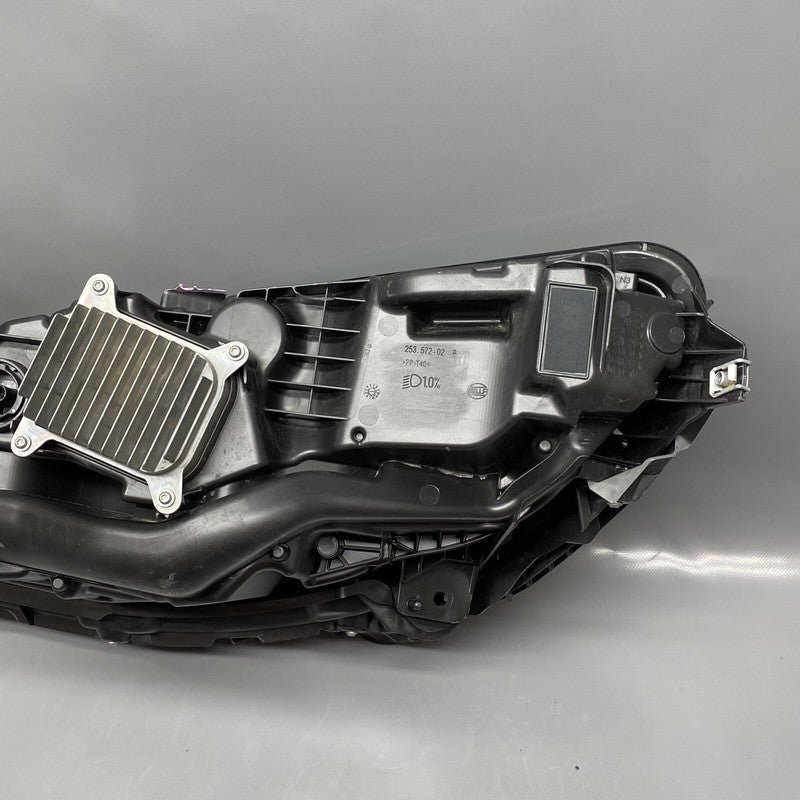 1563714-95-C TESLA MODEL S PLAID HEADLIGHT RIGHT PASSENGER 2021 2022 2023 BLACK 1563714-95-C