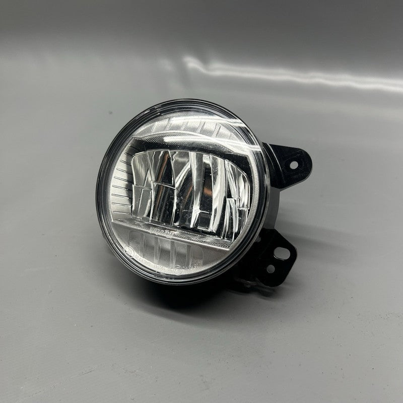 JEEP GLADIATOR FOG LIGHT LEFT DRIVER 2017 2018 2019 2020 2021 OEM 