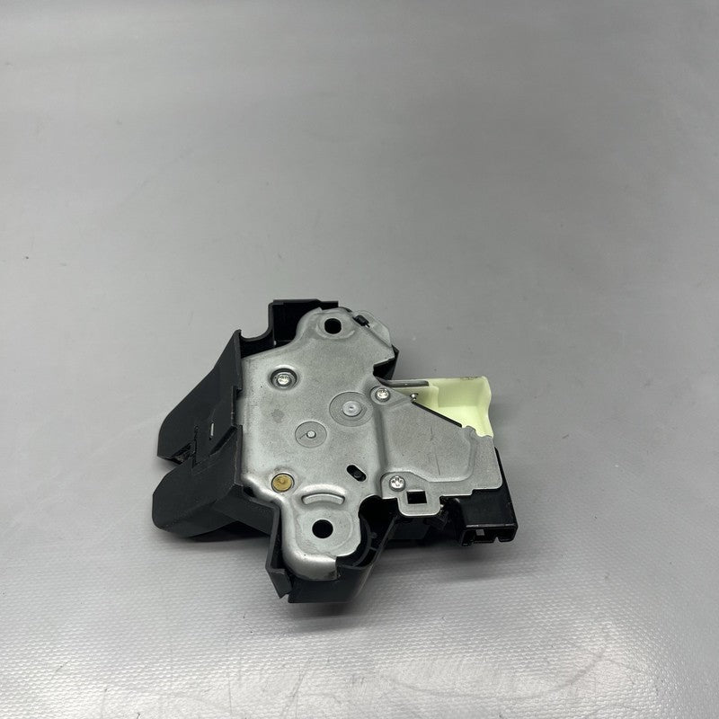1092308-00-E TESLA MODEL 3 TRUNK LOCK LATCH 2017 2018 2019 2020 2021 2022 OEM 1092308-00-E