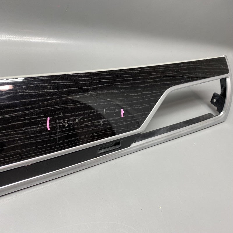7851828-01 BMW 750 DASH BEZEL TRIM PANEL 7851828-01 2016 2017 2018 2019 OEM