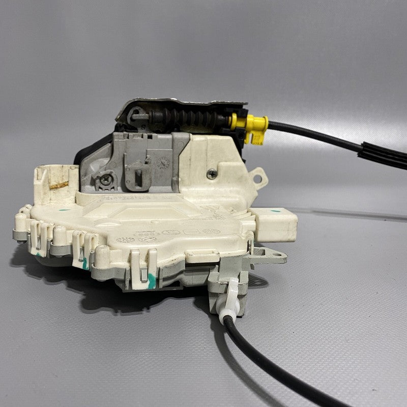 8j1837015d AUDI A6 A7 Q7 DOOR LATCH LOCK LEFT DRIVER FRONT 8J1837015D 2017 2018 OEM