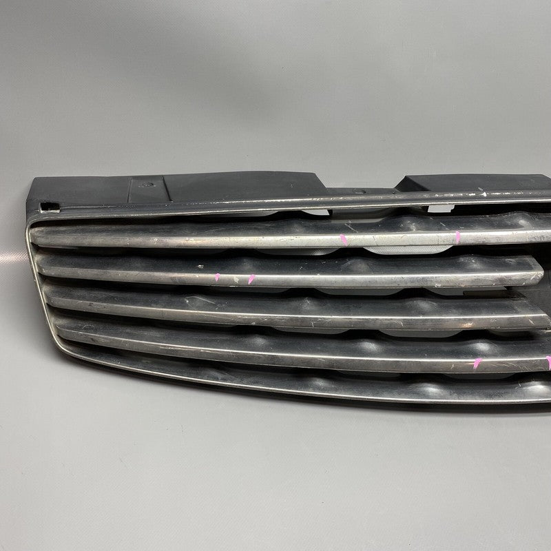 62070AM800 INFINITI G35 GRILLE COUPE 62070AM800 2003 2004 2005 2006 2007 OEM 