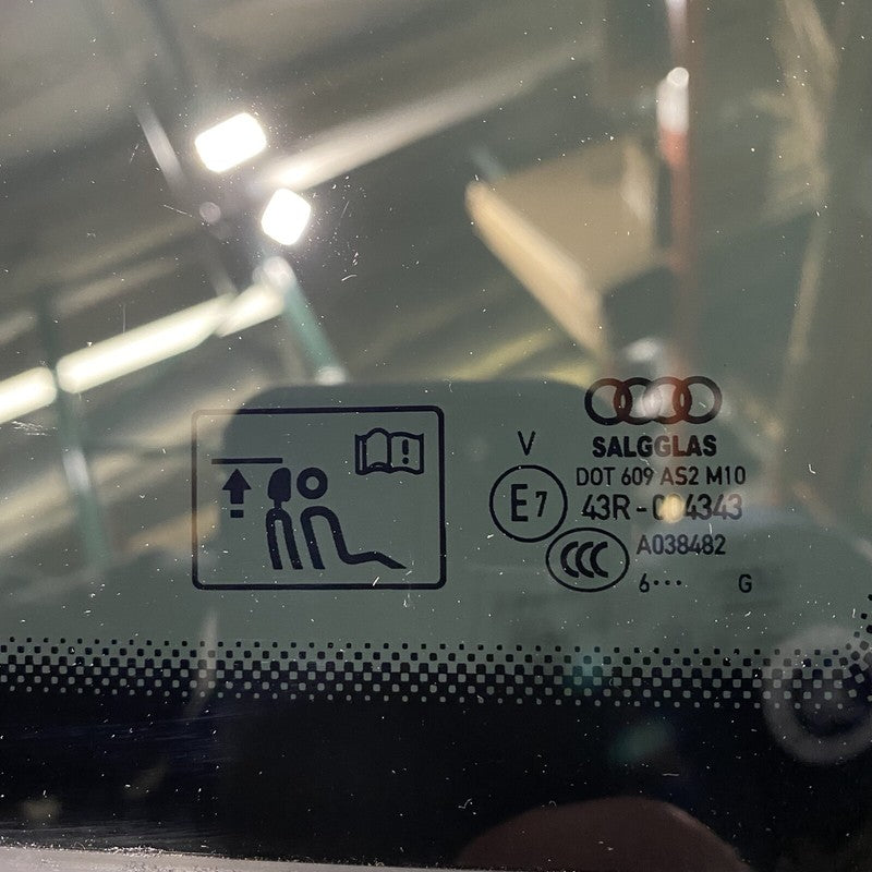 4M0845298C AUDI Q7 QUARTER PANEL GLASS 4M0845298C 2016 2017 2018 2019 2020 OEM