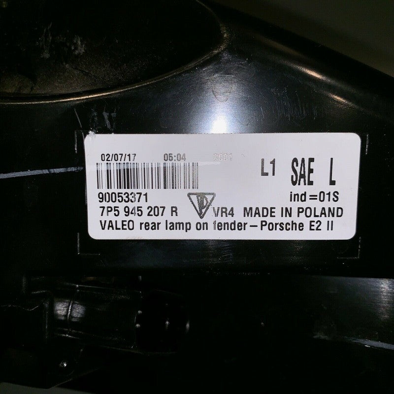 PORSCHE CAYENNE TAIL LIGHT LEFT DRIVER SIDE 2015 2016 2017 LED OEM 7P5