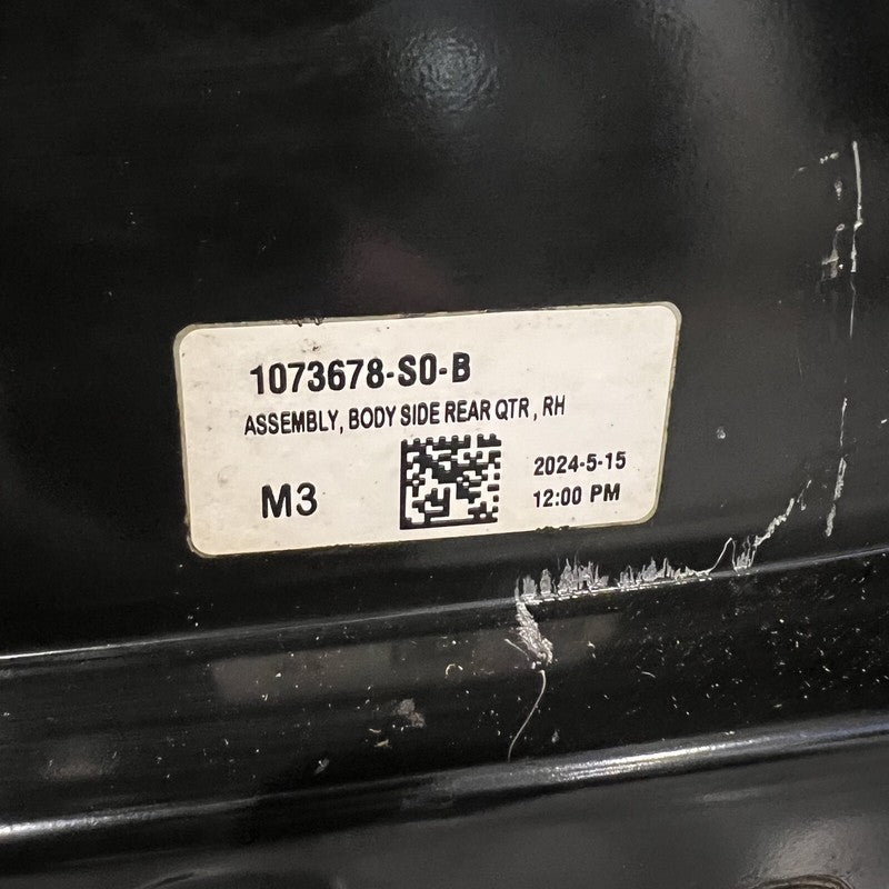 1073678-S0-B TESLA MODEL 3 QUARTER PANEL RIGHT 2017 18 19 20 21 22 2023 OEM 1073678-S0-B
