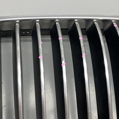 51137200728 BMW 528 GRILLE RIGHT PASSENGER SIDE 535 F10 51137200728 2011 2012 2013 OEM 