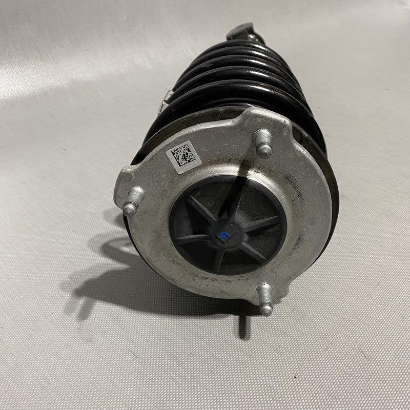 1044369-00-E TESLA MODEL 3 RIGHT FRONT STRUT SHOCK 1044369-00-E 2017 2018 2019 2020 OEM