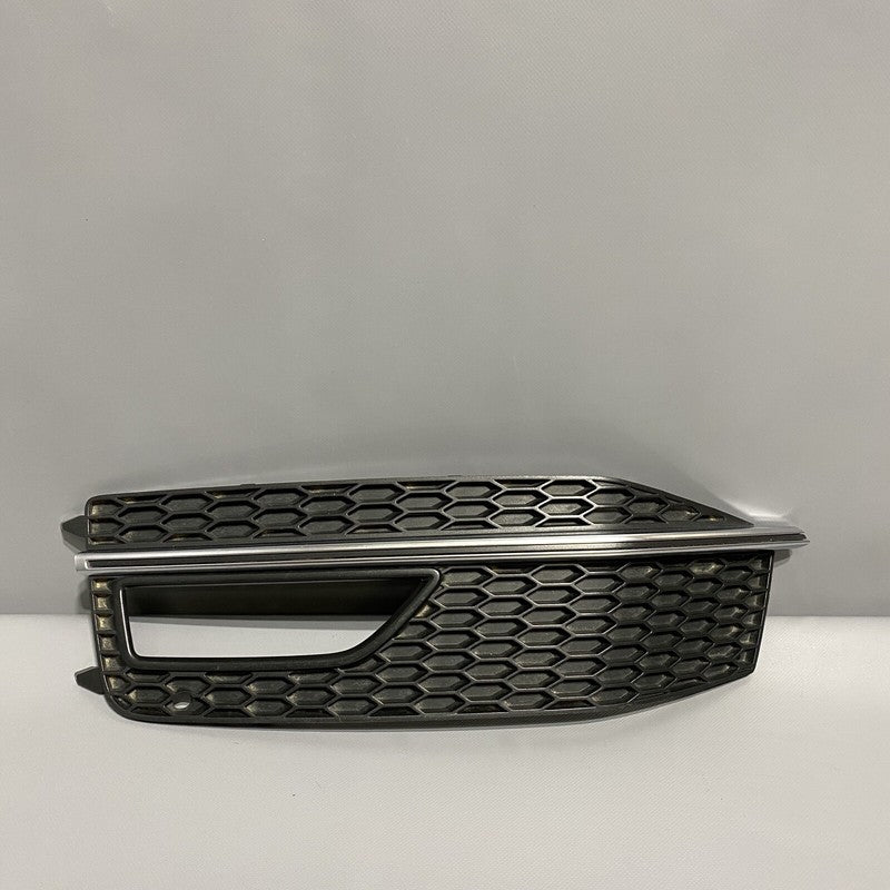 8K0807681L AUDI A4 LEFT OUTER GRILLE 2013 2014 2015 2016 8K0807681L OEM