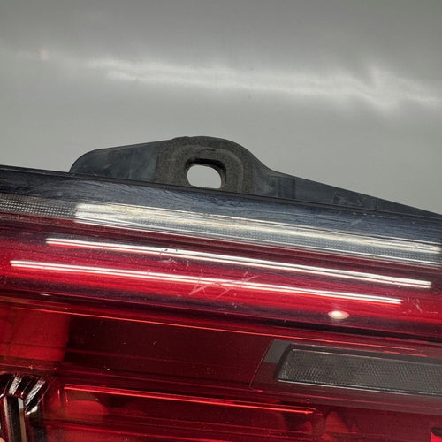 BMW 740 TAIL LIGHT INNER LEFT DRIVER 745 750 2020 2021 2022 OEM H77481