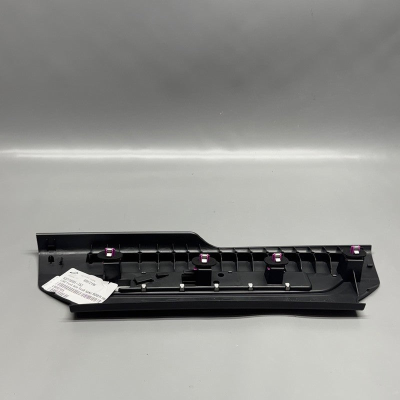 RANGE ROVER VELAR DOOR SCUFF RIGHT FRONT 2018-2020 2021 2022 OEM HK83-