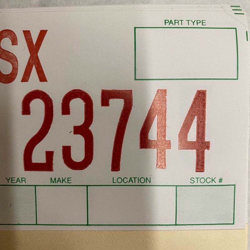 7P6845114E PORSCHE CAYENNE RIGHT FRONT DOOR CORNER GLASS 2010 2011 2012 2013 2014 2015 2016