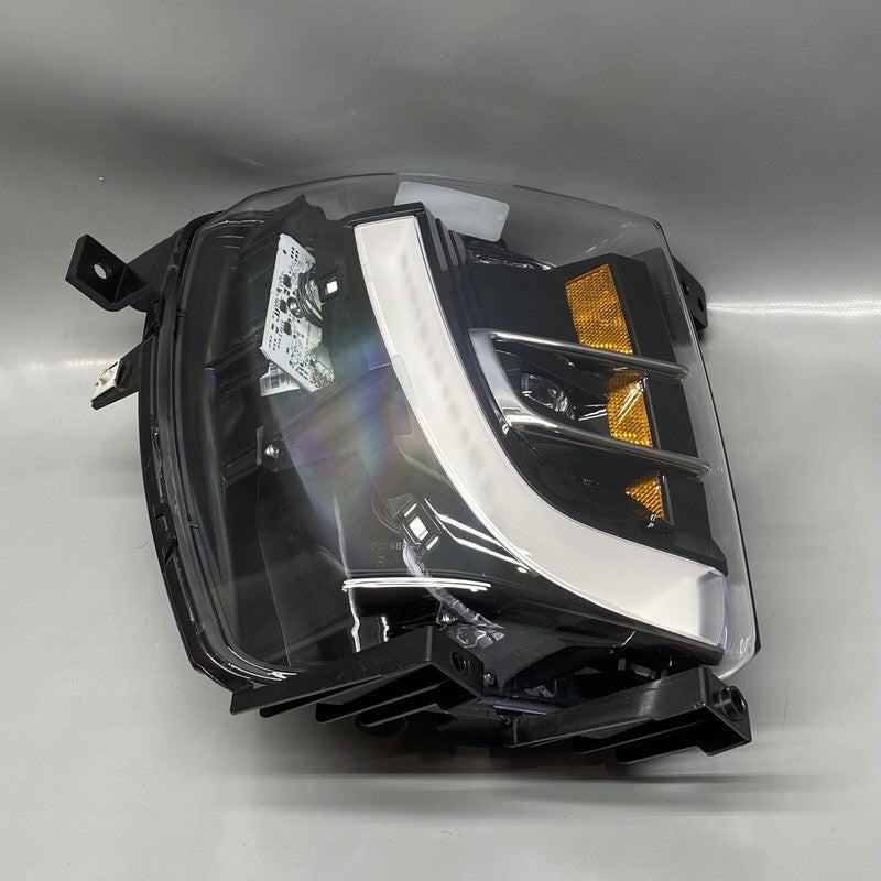 1034327-00-C TESLA MODEL X FOG LIGHT RIGHT PASSENGER 2016 2017 18 2019 2020 OEM 1034327-00-C