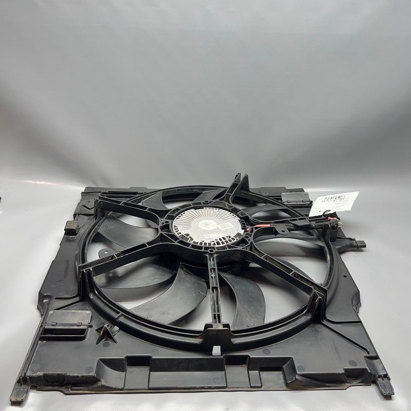BMW X5 X6 RADIATOR COOLING FAN 2014 2015 2016 2017 2018 OEM 7634608