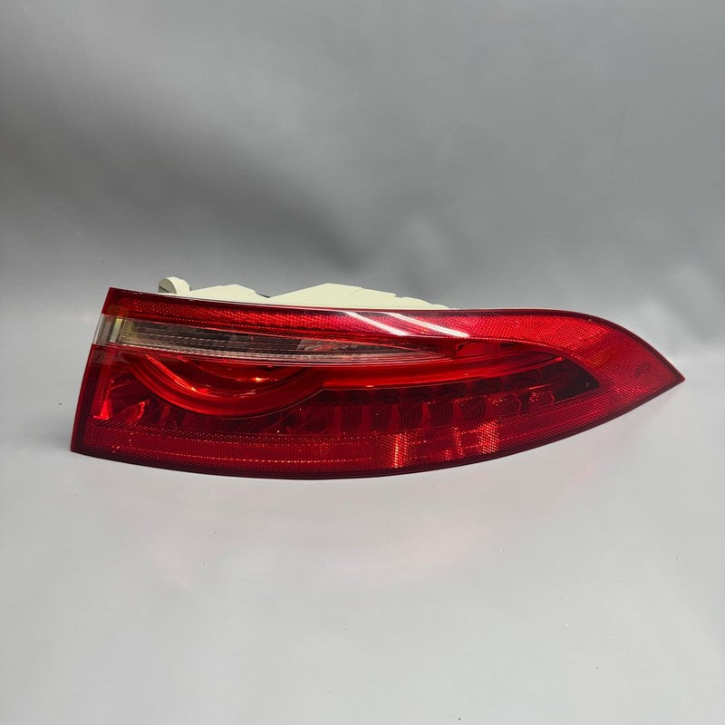JAGUAR XF TAIL LIGHT RIGHT PASSENGER  2016 2017 2018 OEM GX63-13404-BC