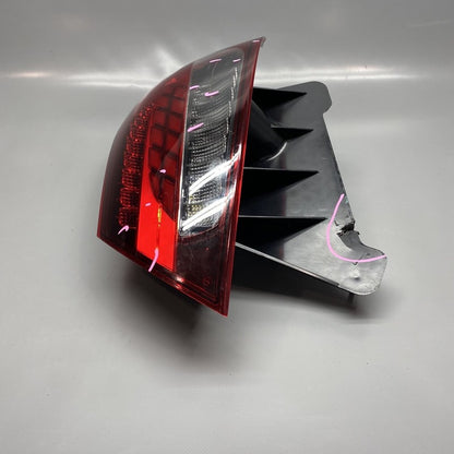 A2139065609 MERCEDES BENZ E300 E450 TAIL LIGHT RIGHT PASSENGER A2139065609 2021 2022 OEM LED