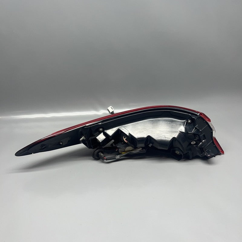 TOYOTA CAMRY TAIL LIGHT RIGHT PASSENGER LED 2018 2019 2020 2021 2022 OEM 