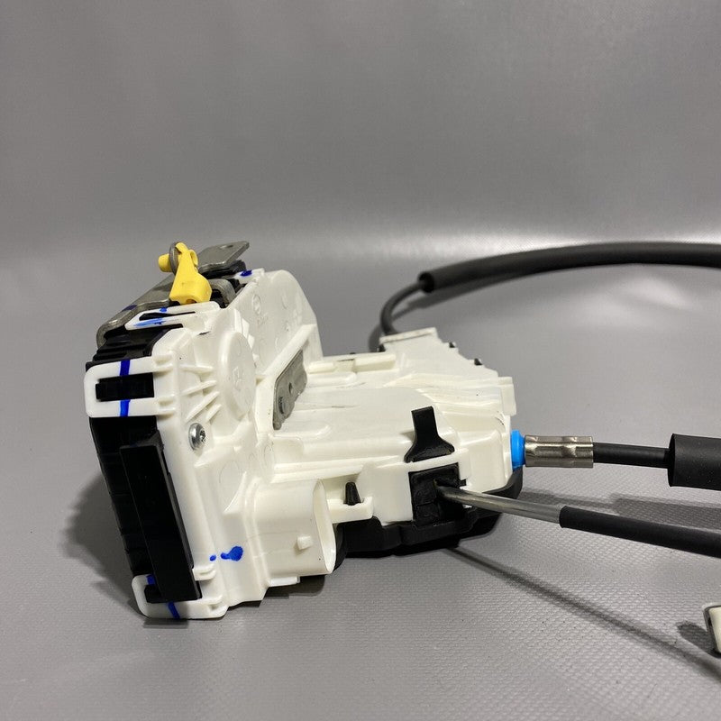 673007276 MASERATI GHIBLI DOOR LOCK ACTUATOR LEFT FRONT 673007276 2014 2015 2016 2017 OEM