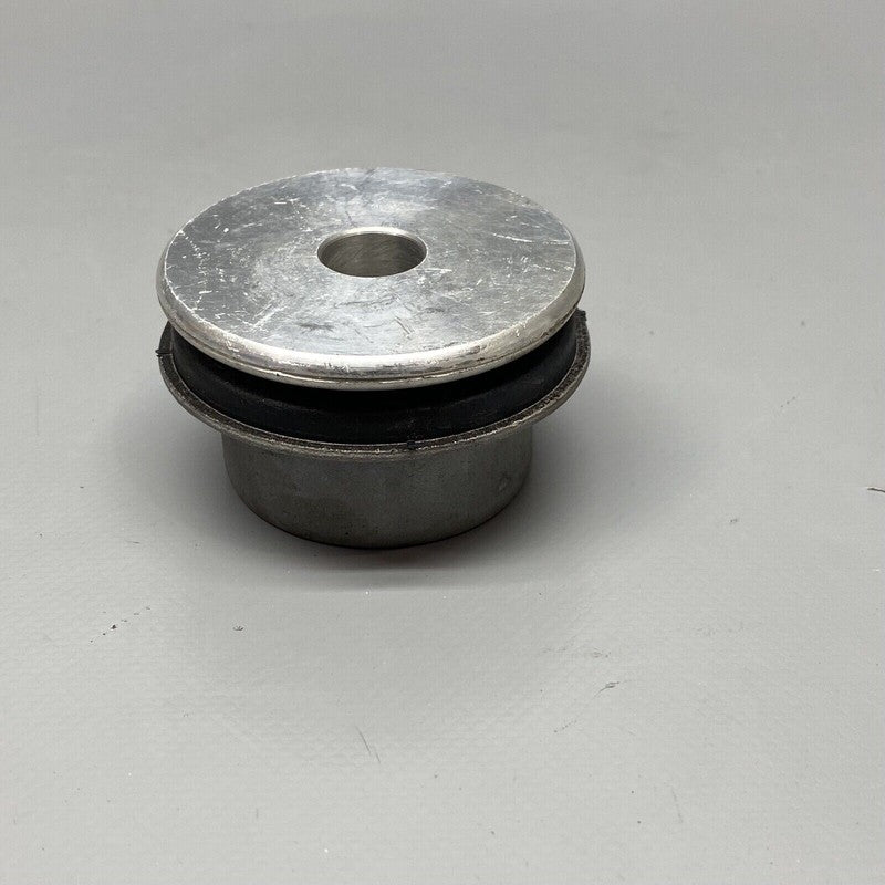 000213582 MASERATI GRANTURISMO CONTROL ARM BUSHING UPPER 2012 2013 14 2015 OEM 000213582