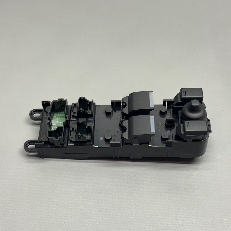 LAND ROVER DEFENDER DOOR SWITCH RIGHT FRONT 2020 2021 2022 2023 2024 2