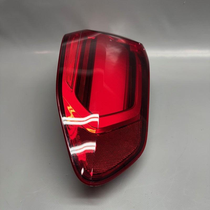 BMW X7 TAIL LIGHT RIGHT PASSENGER 2019 2020 2021 2022 OEM H45A164A605